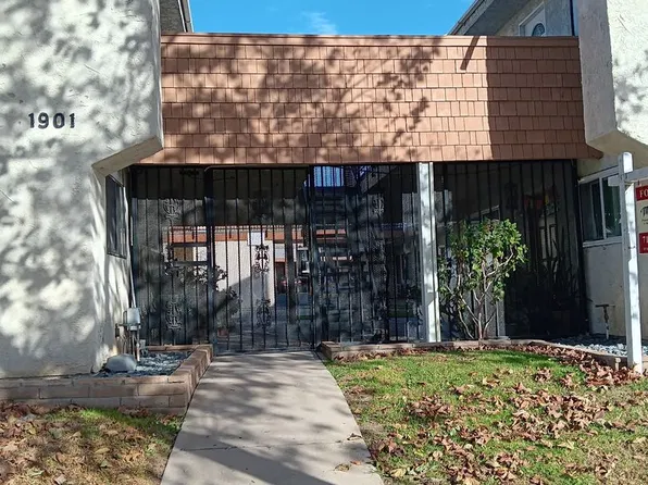 Spurgeon, 1901 N Spurgeon St APT 9, Santa Ana, CA 92706