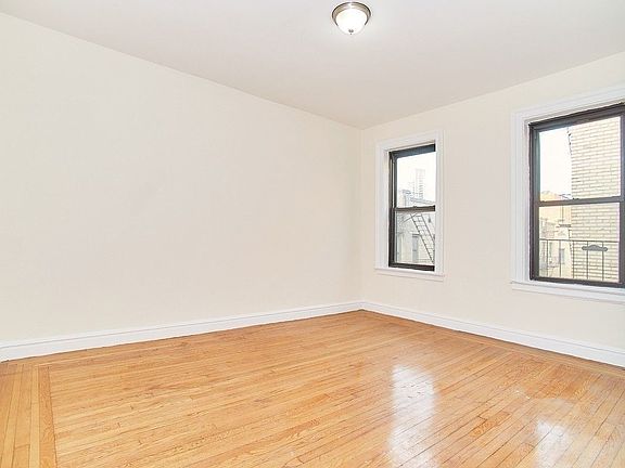 5th image of 344 Fort Washington Ave APT 4G