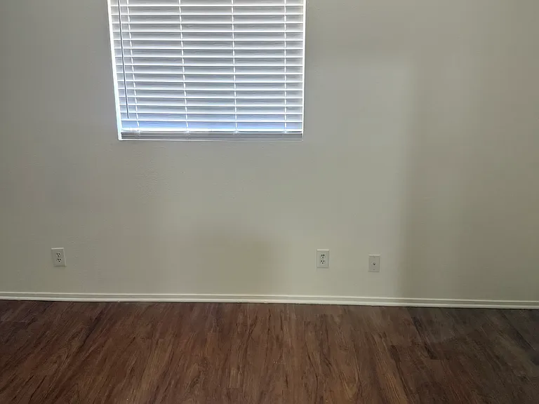 1716 Cordoba Ln #B — Photo 7