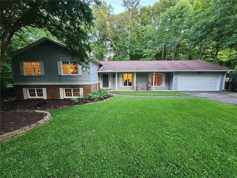 1st image of 2310 Old Orchard Dr
