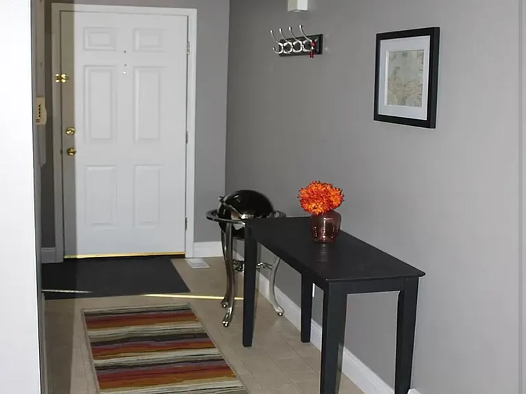 Jeffey Dr — Photo 15