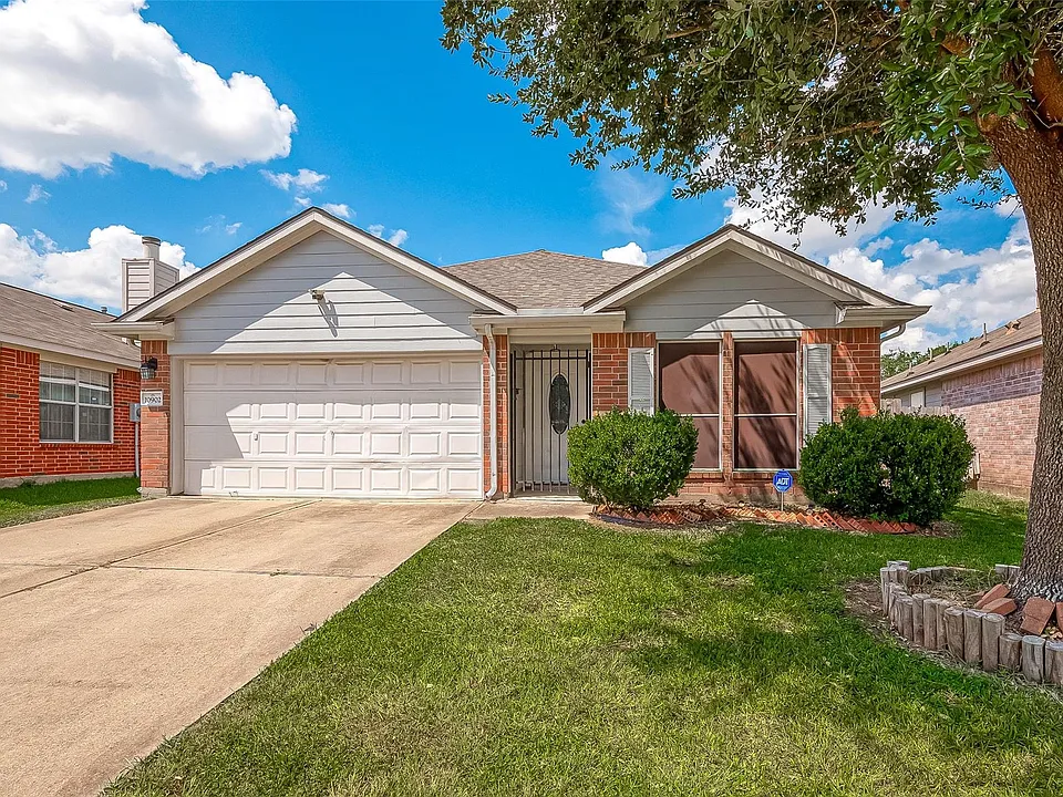 10902 Primrose Acres Ln