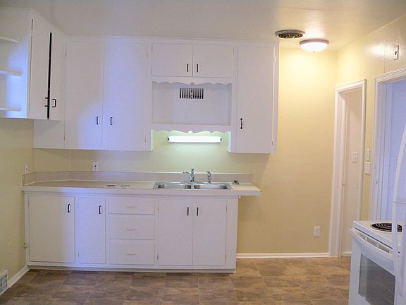 4th image of 209 Orchard Ln #1