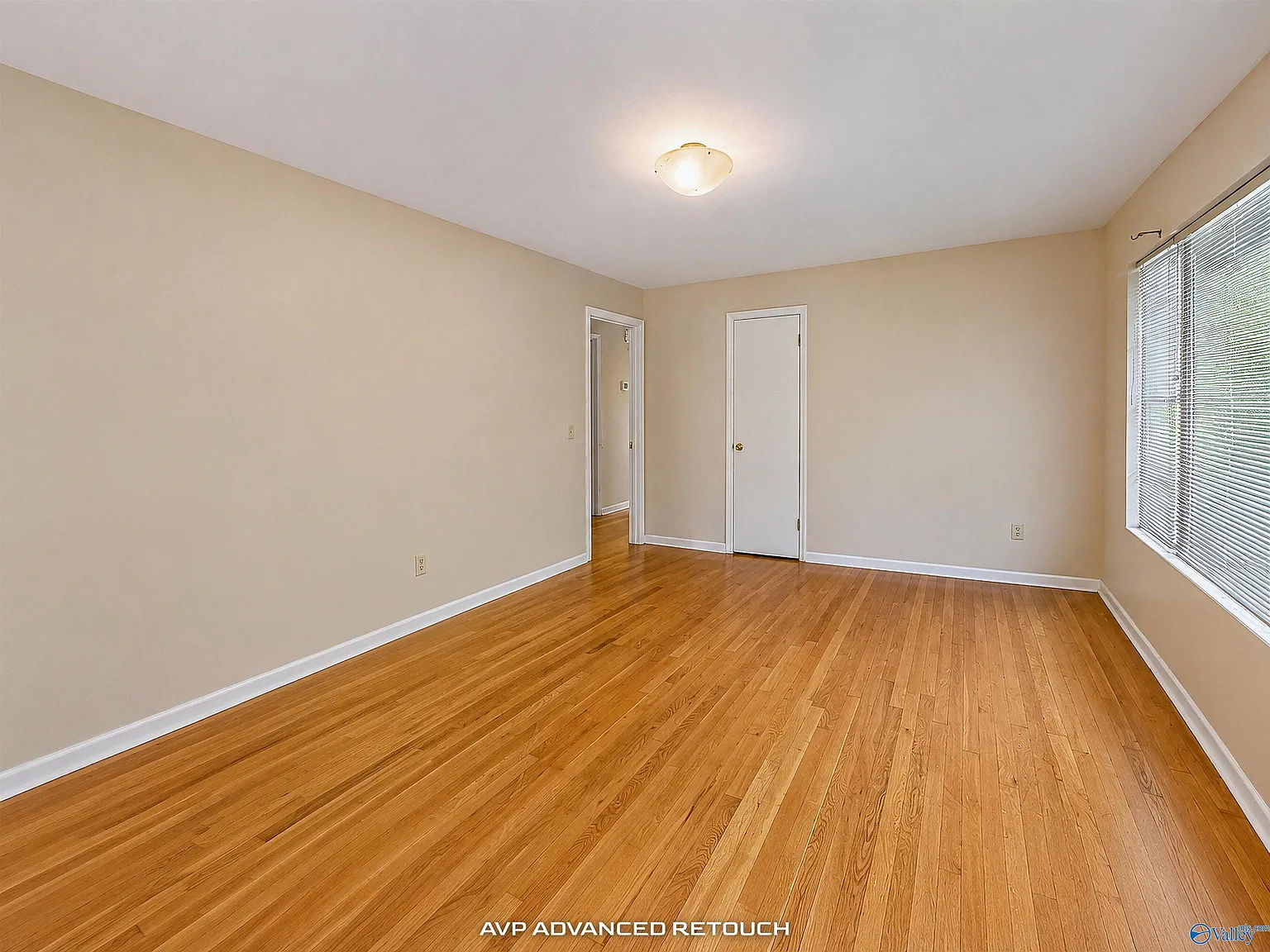 2 bed, 1.0 bath, 860 sqft, $1,150 — Photo 4