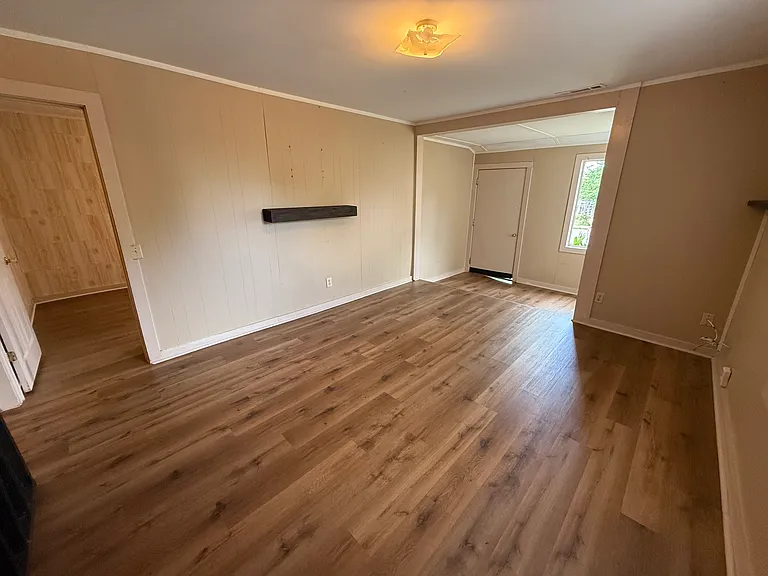 515 Mountain View Ave — Photo 3
