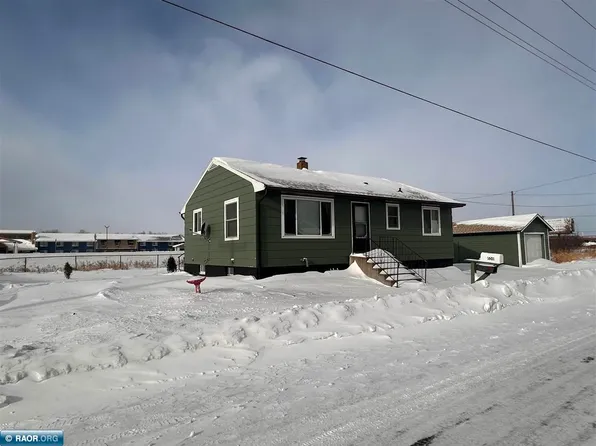 1601 11th St S, Virginia, MN 55792