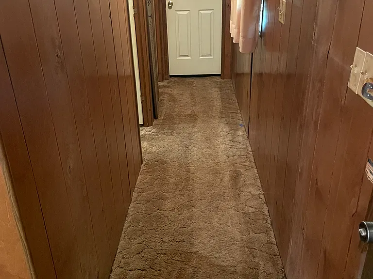 379 Merkel St — Photo 4