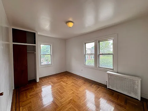 3200 Oxford Ave #2 Photo 1