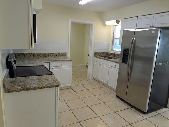 2nd image of 2408 Avenue A Ter NW