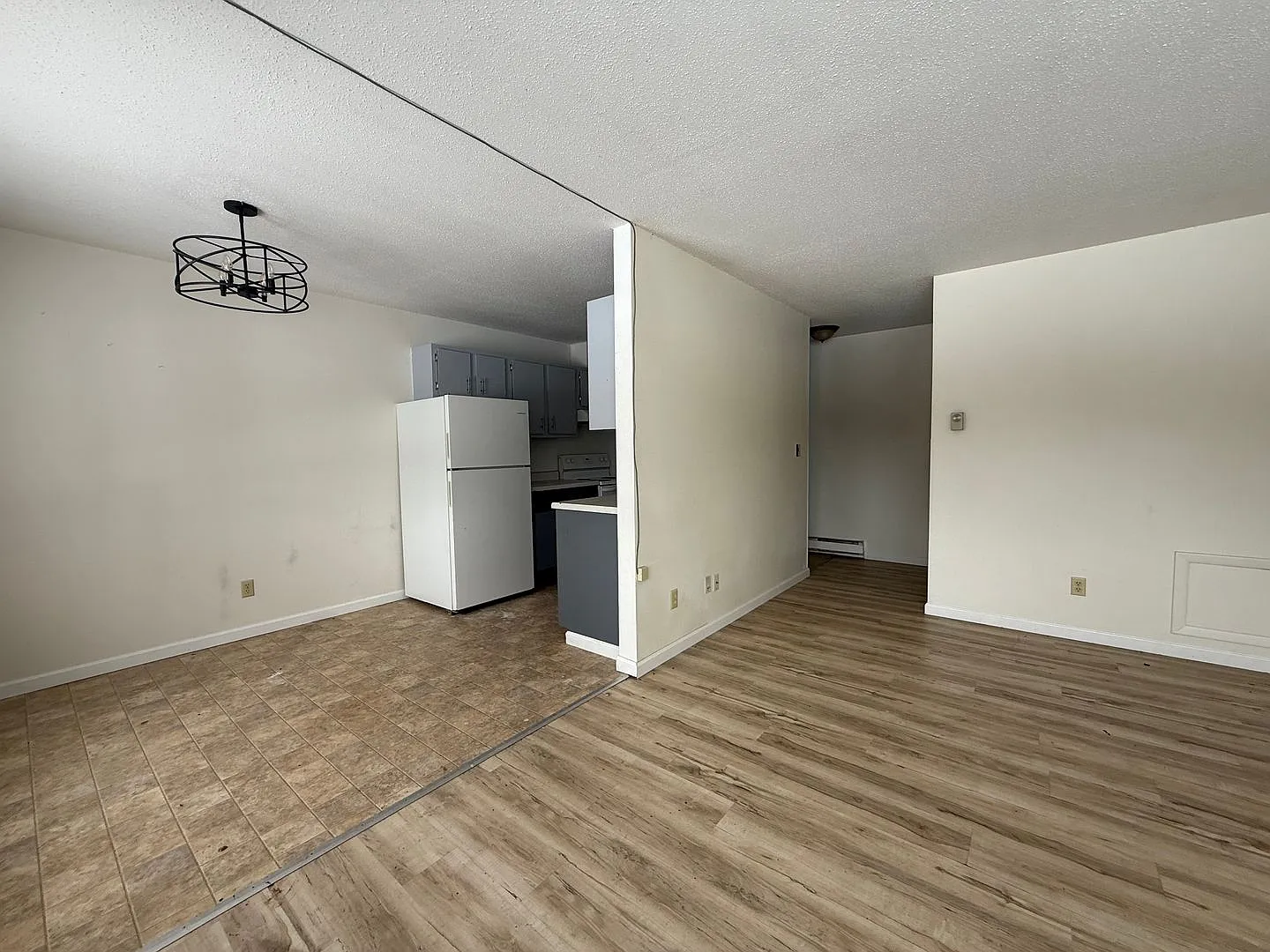 Eastown - 365-395 2nd Ave NE — Photo 3