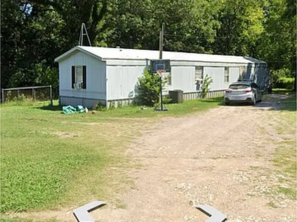 500 NW 2nd St, Kingston, OK 73439