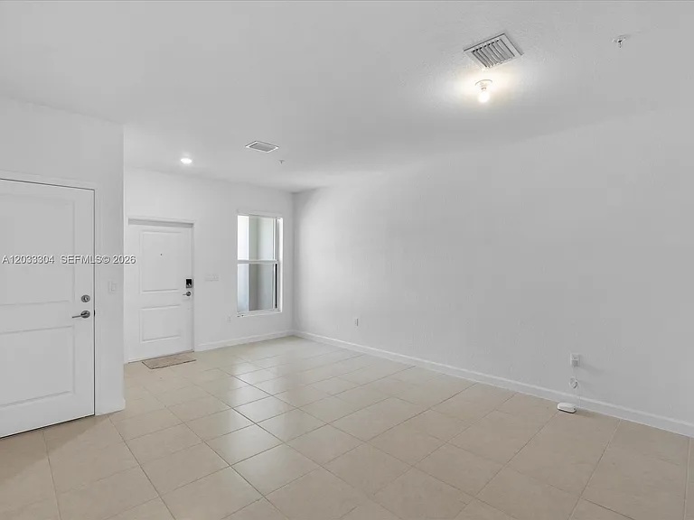 106 SW 184th Pl #106 — Photo 11