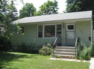 1840 Delaware Rd, Waukegan, IL 60087