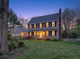 40 Old Farm Rd, North Attleboro, MA 02760