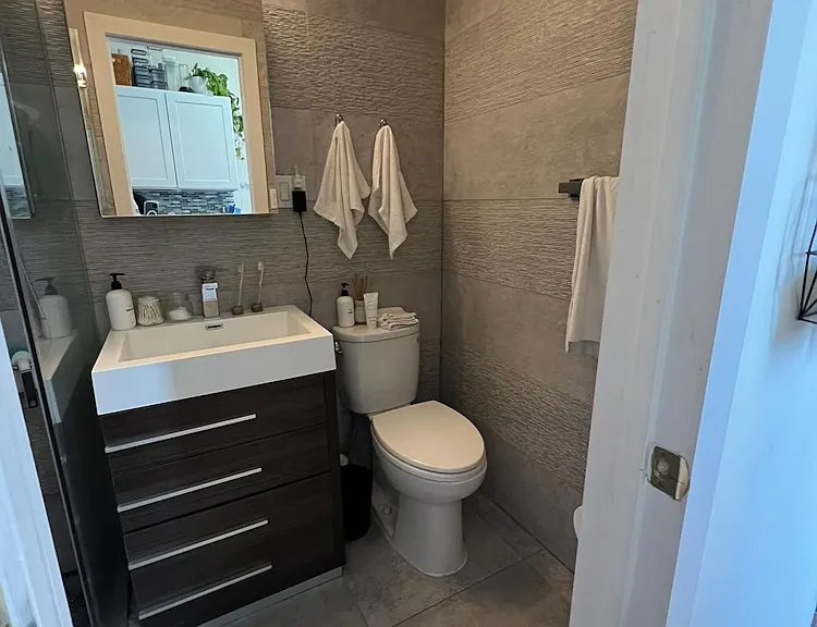 9 Stanton St #5B — Photo 10