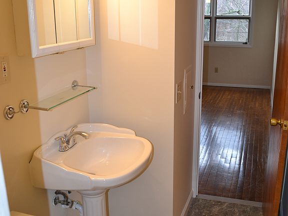 5th image of 26621 Mulberry Cir
