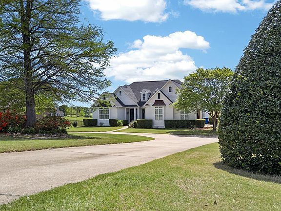 4th image of 16801 Stallion Shores Ct