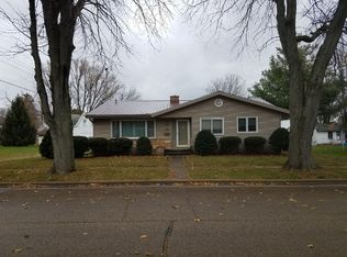 217 W Monroe St, Spring Green, WI 53588