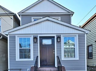43-20 219th St, Bayside, NY 11361