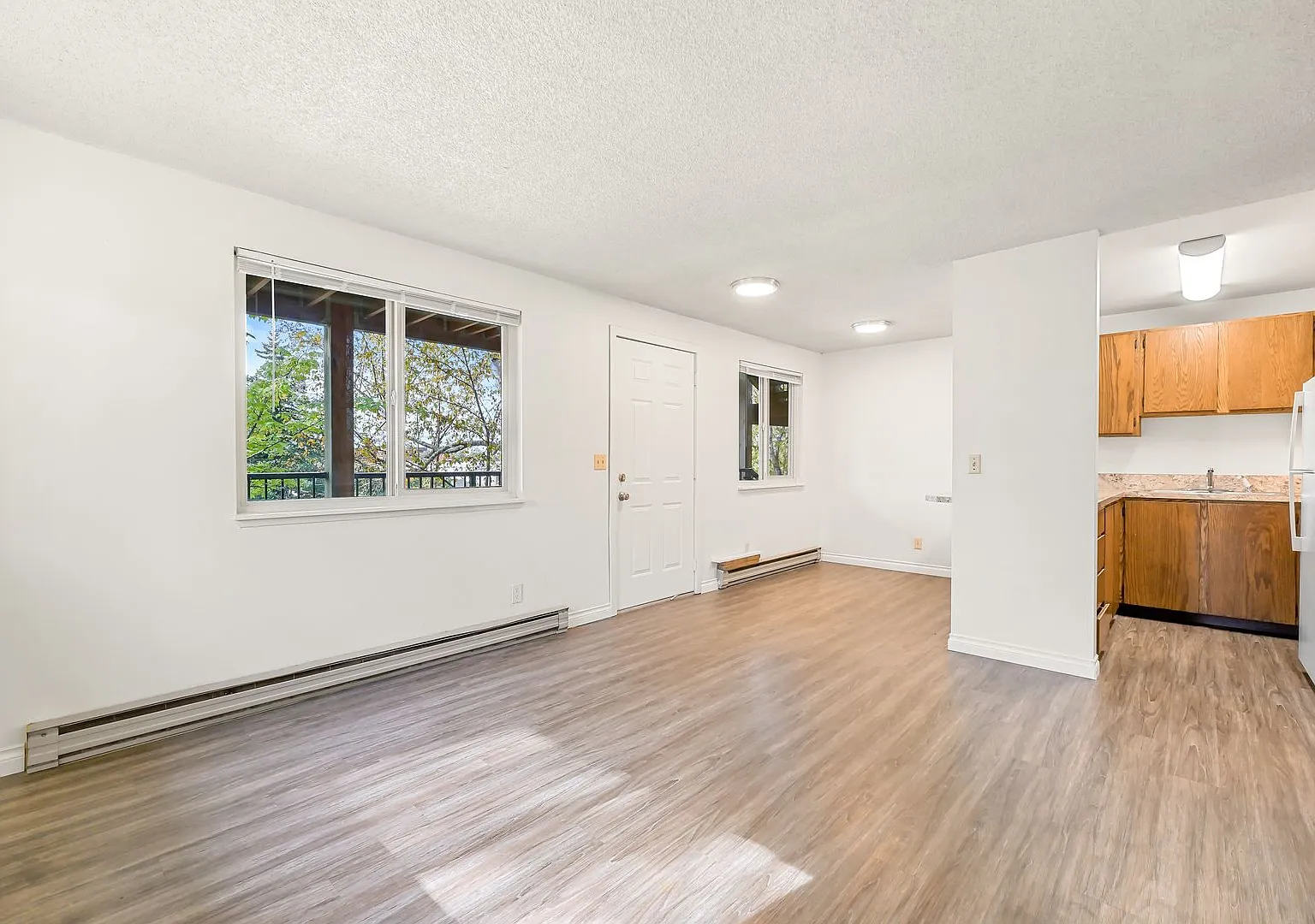 Bell-View Apartments — Photo 1