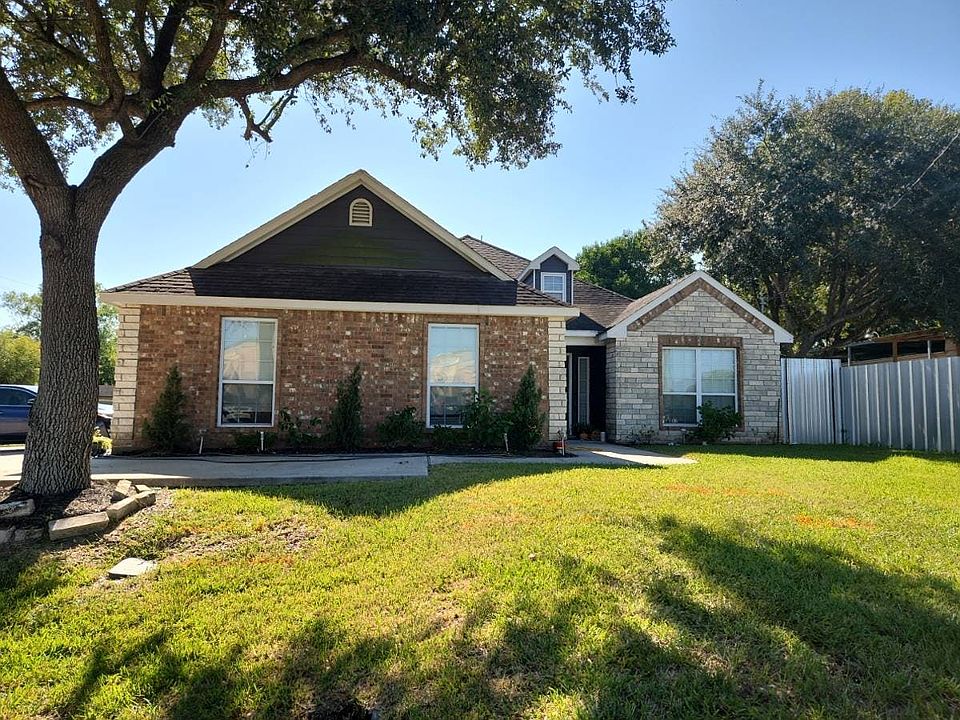 1st image of 3940 College Dr