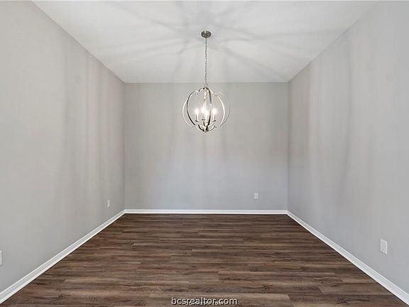 5th image of 2517 Shady Route Ln