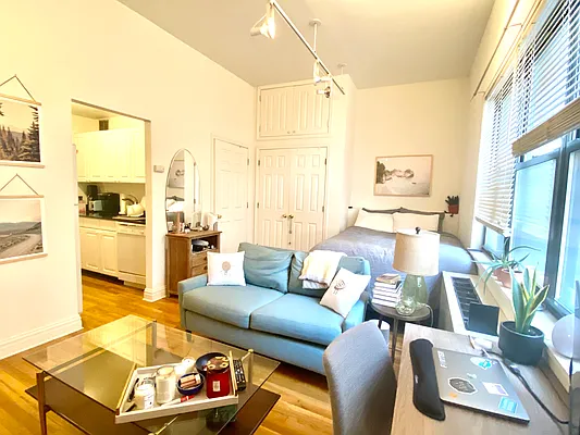 Rented by Brooklyn Heights Real Estate Inc | media 2