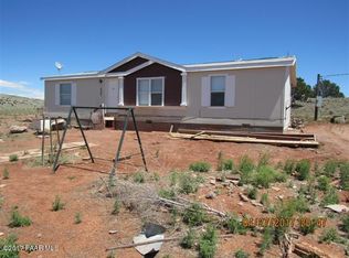 50875 N Bobcat Kitten Trl, Seligman, AZ 86337