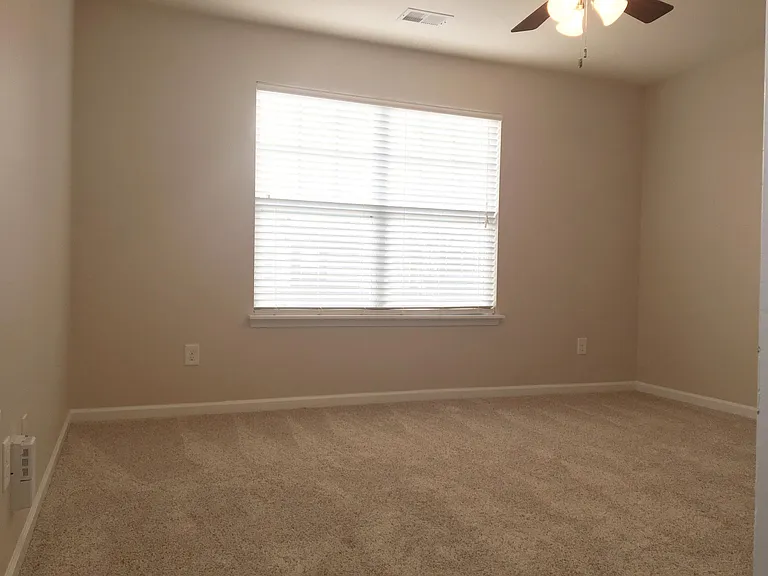 10559 Bunclody Dr — Photo 16