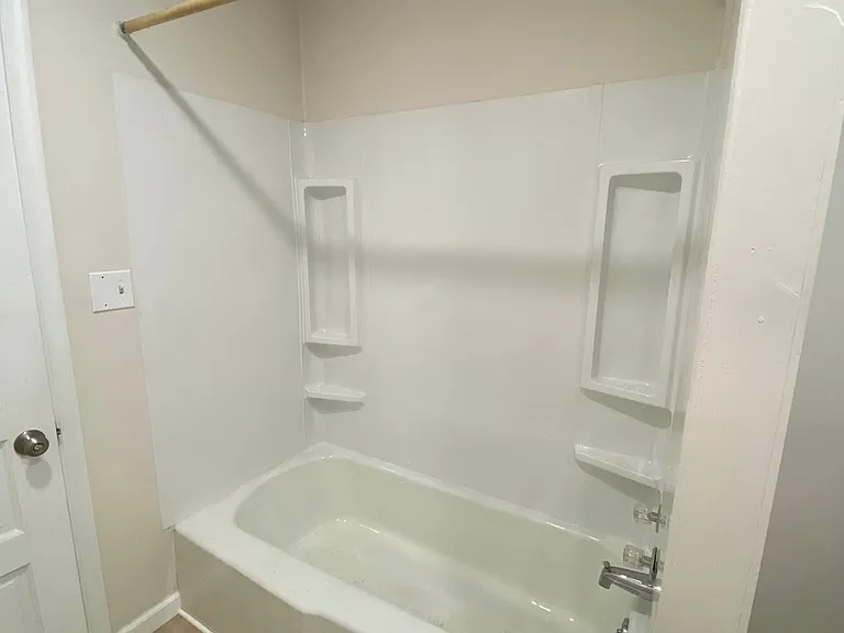 507 E Main St #2 — Photo 12