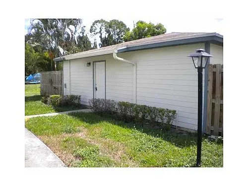 1854 My Place Ln Photo 1