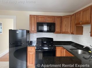 78 Decatur St FLOOR 2, Arlington, MA 02474