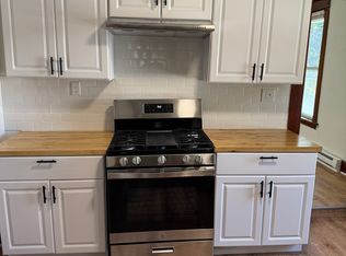 95 Kenosha St #1, Albany, NY 12209