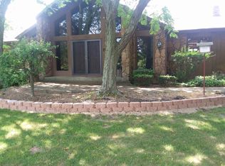 2541 Oak Rd, Plymouth, IN 46563