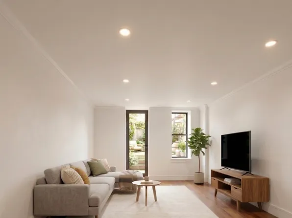 118 E 4th St, New York, NY