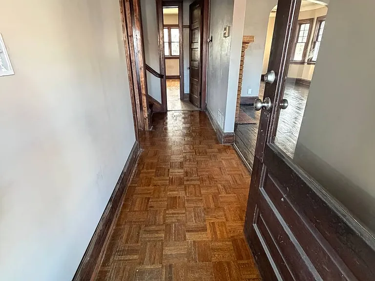 1120 Starr Ave — Photo 11