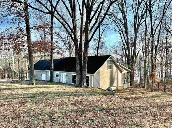 405 Raintree Dr, Eddyville, KY 42038
