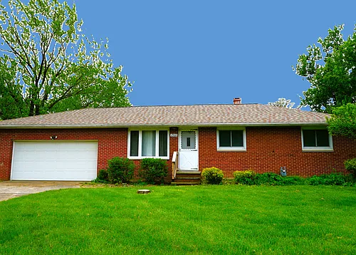2908 Robert Pkwy Photo 1