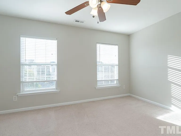 401 Wellspring Dr — Photo 18