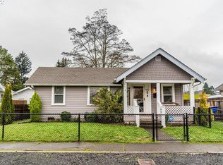 1012 S 5th Ave, Kelso, WA