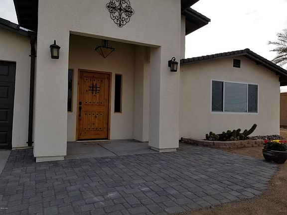 2nd image of 3820 Sloop Dr