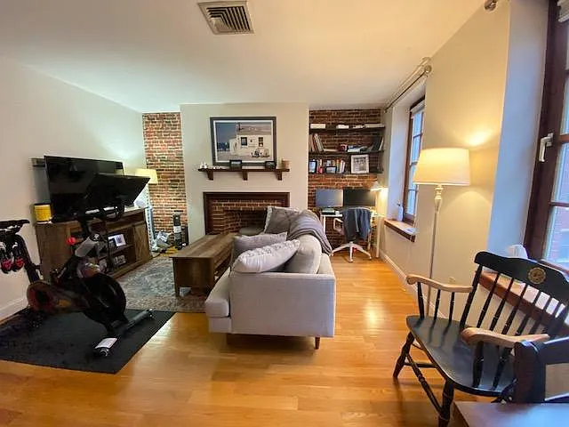 1 bed, 600 sqft, $3,100 — Photo 3