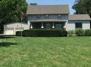 1540 Oak Rd, Perry, KS 66073