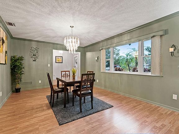 4th image of 4083 Teriwood Ave