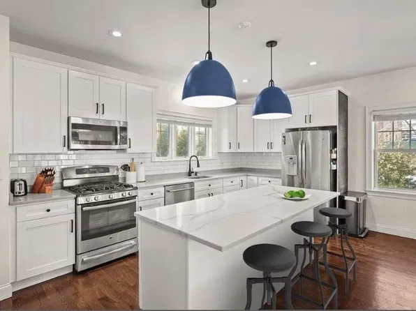 38 Edgar Ave #2, Somerville, MA 02145