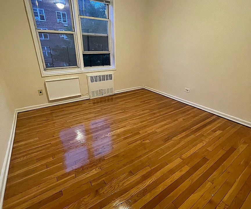 1st image of 7210 112th St APT 3