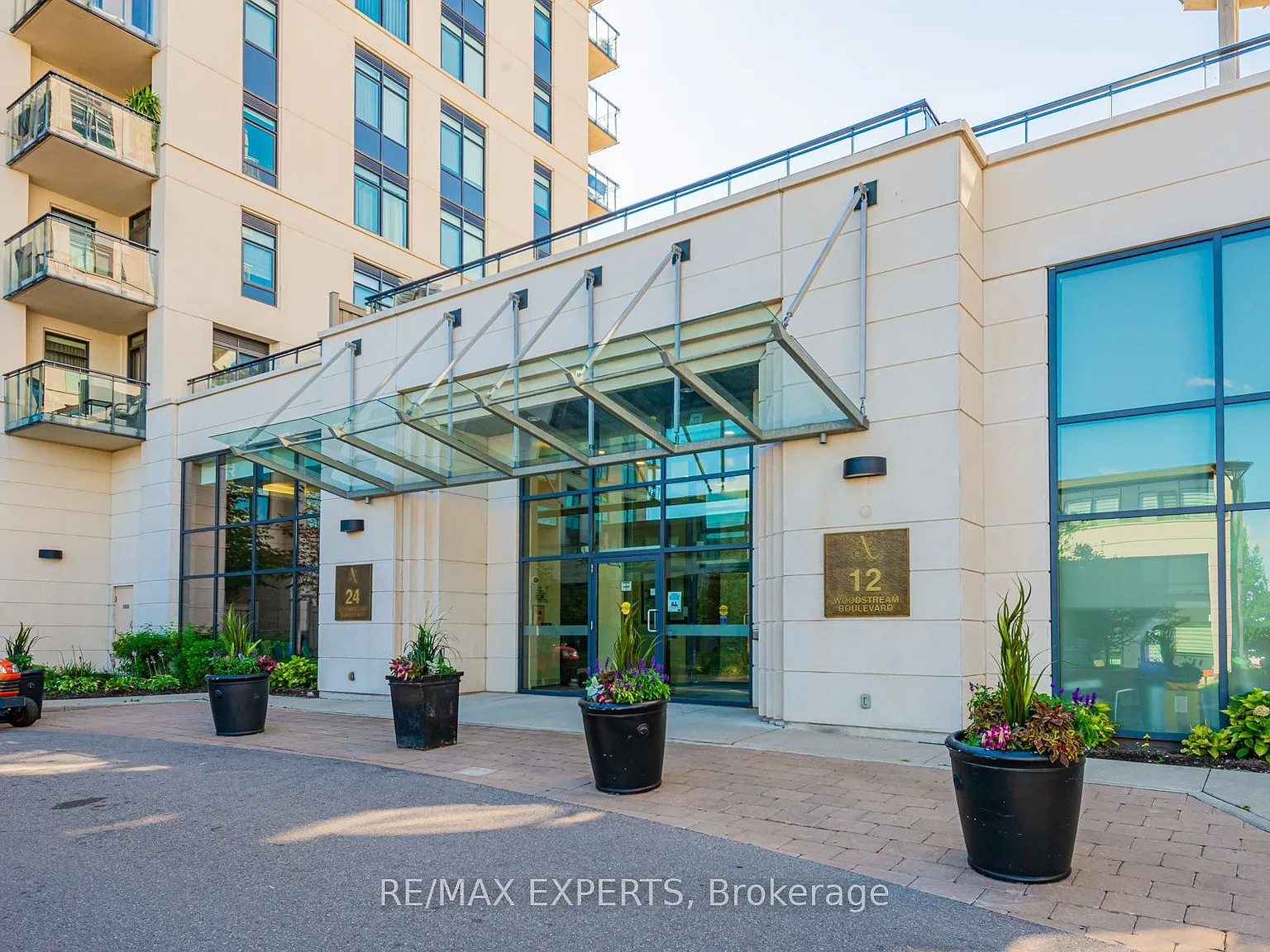 1 bed, $2,250 — Photo 2