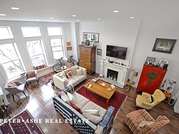 3rd image of 53 E 64th St APT 2F