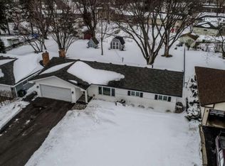 2087 5th St NW, New Brighton, MN 55112