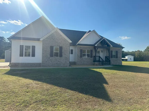 81 County Road 1584, Vinemont, AL 35179